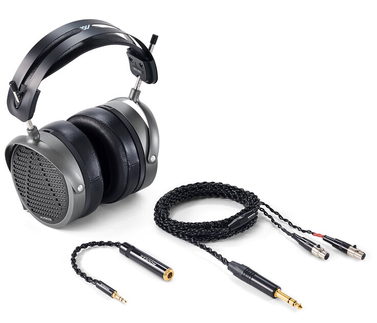 Audeze MM-520 bir kablo ve fiş adaptörü ile birlikte gelir.