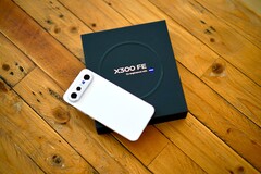 Vivo X300 FE, 1.000 avronun oldukça altında bir fiyata yüksek performans ve mükemmel kamera kalitesi sunuyor.
