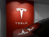 Tesla'nın Otopilot işlevinin bu kazada herhangi bir kusuru olmadığı görülüyor.