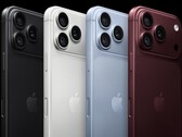 Kamera modülünü gösteren Apple iPhone 18 Pro ve iPhone 18 Pro Max'in arkadan görünümü