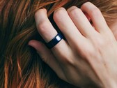 Oura Ring 4'ün mavi rengi de mevcuttur