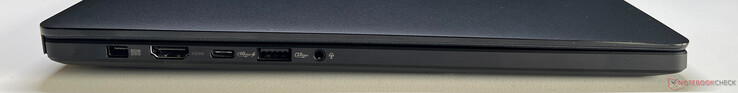 Sol: güç kaynağı, HDMI 2.1 FRL, USB-C 4.0 (40 GBit/s, DisplayPort, Güç Dağıtımı), USB-A 3.2 Gen 2 (10 GBit/s), 3,5 mm ses