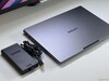 Lenovo Yoga Pro 9i 16IAH G10 Aura Edition 170 W güç tuğlası ile birlikte