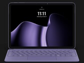 Microsoft Surface Pro 12 inç (2. nesil) tablet PC, 6 çekirdekli Qualcomm Snapdragon X2 Plus CPU ile çalışır.