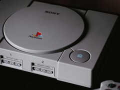 Sony, ilk PlayStation'ı Aralık 1994'te piyasaya sürdü.