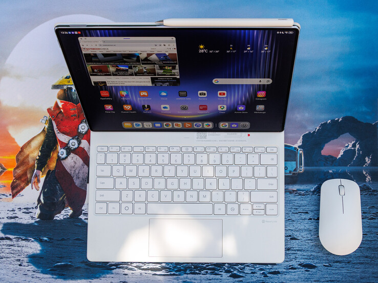 Tüm aksesuarlarıyla birlikte MatePad Pro Max