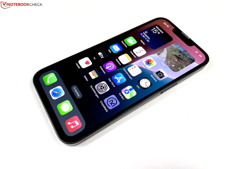 Apple iPhone 16e