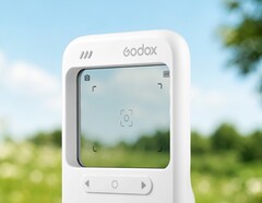 Godox C100, belki de yılın en sıra dışı kompakt fotoğraf makinesidir.