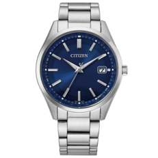 Citizen CB0300-53L radyo kontrollü Eco-Drive saat, güneş ışını desenli mavi kadran, paslanmaz çelik kordon, çubuk şeklindeki saat işaretleri ve tarih göstergesine sahiptir.