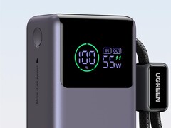 Ugreen'in koyu gri Nexode Güç Bankası