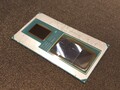 AMD Vega M GL / 870