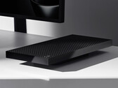 Surface RTX Spark Dev Box, 1.000 teraflopluk bilgi işlem performansını temsilen 1.000 hava deliği içeriyor.