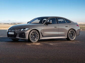 Resimdeki BMW i4 eDrive40