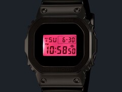 Casio'nun G-Shock GM-5600YRA-8 saati