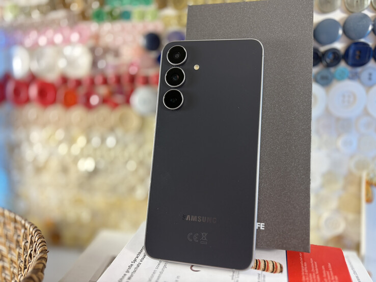 Bir S25 Hayran Baskısı