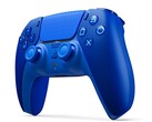Icon Blue Special Edition DualSense Kontrol Cihazı'nın dokunmatik yüzeyinde küçük PlayStation simgeleri bulunur.