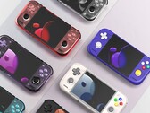 Retroid Pocket Nova, yarı saydam ve düz renk seçenekleriyle satışa sunulacak.