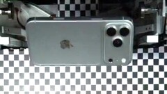 Apple ’dan gelen önemli bir sızıntı, iPhone 18 Pro’nun ilk olduğu iddia edilen görüntülerini ortaya çıkardı. Cihazın iç kısmına ait görüntüler de sızdırıldı.