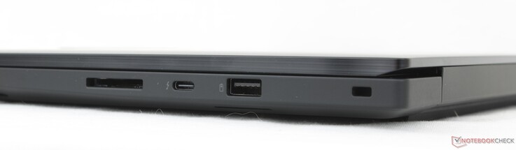 Sağ tarafta: SD 7.0 kart okuyucu, USB-C Thunderbolt 4 w/ DisplayPort 2.1 + Power Delivery 3.1, USB-A (10 Gbps), Güvenlik kilidi