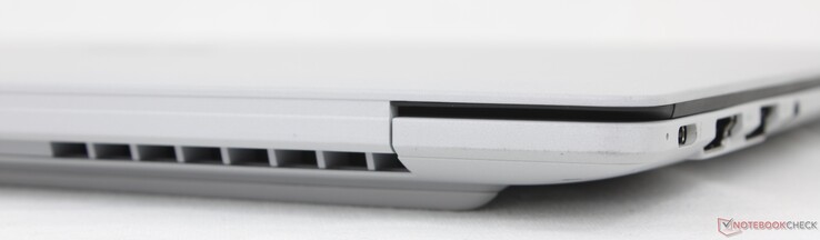 Arka taraf: Bağlantı noktası yok