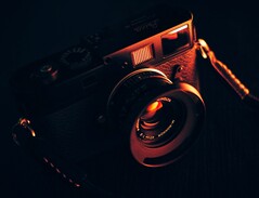 Fotoğraf makinesi satışları 2017'den bu yana ilk kez artıyor.