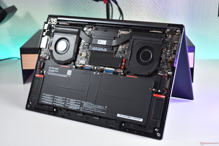 Lenovo ThinkPad X9-15p 1. Nesil: İç Bileşenler