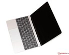 12 inç MacBook, bugüne kadarki en hafif MacBook olmayı sürdürüyor.