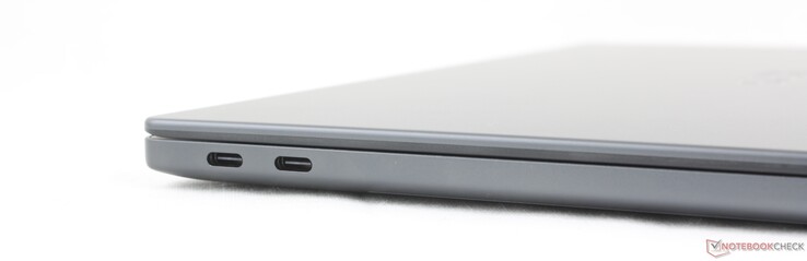 Sol: 2x USB-C Thunderbolt 4 w/ DisplayPort 2.1 + Güç Dağıtımı