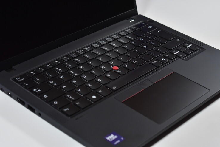 Lenovo ThinkPad T14 Gen 6: Klavye