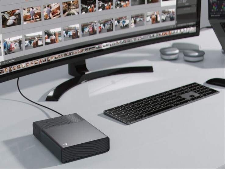 Seagate One Touch tanıtım görseli.