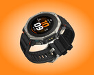 Amazfit T-Rex Dual Solar, siyah saat kayışıyla birlikte tek bir titanyum kaplama seçeneğiyle sunulmaktadır.