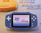Indigo rengindeki Konkr Pocket Advance.