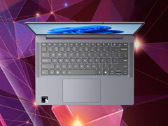 IdeaPad Slim 3x 14Q7X11, 1,3 kg ağırlığındadır.