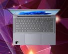 IdeaPad Slim 3x 14Q7X11, 1,3 kg ağırlığındadır.