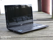 Acer's Aspire 5742G (versiyon: 458G64Mnkk)