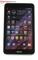 7 inç, quad-core SoC, 200 Euro fiyat etiketi: Asus Memo Pad HD 7 ME176C.