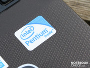 En son Pentium jenerasyonu (2010 işlemcileri) yanında entegre ekran kartı ile geliyor.