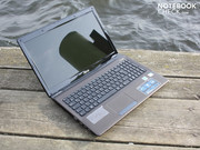 2.63 kilo ile notebook sınırlı taşınabilirliğe sahip