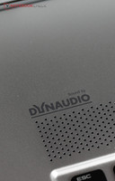 Dynaudio gibi ortalama ses sistemi ve diğer şeyler ise pek değişmemiş.