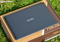 Asus, VivoBook S301LA ile ucuz bir Ultrabook sunuyor.