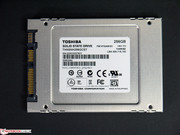 In Review: Toshiba HG5d 256-GB-SSD, test sample by courtesy of: Toshiba Germany