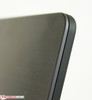 Flip mekanizması yüzünden diğer Ultrabooklara göre daha kalın ekran