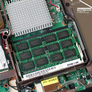 Kullanılan grafik kartı, şu an için edinilebilecek en güçlü grafik kartı olan 8800M GTX.