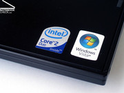 M2400, güçlü Intel Core 2 Duo işlemciler ile donatılmış.