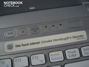 Klavyenin üzerindeki kısa yol tuşları ile internete girilebilir, ses tamamen kısılabilir ve ekran kapatılabilir