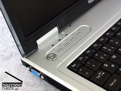 Toshiba Satellite L20-155 - Bilindik Toshiba kalitesiyle ucuz bir ofis notebook