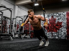 Egzersiz yapan bir kişinin görüntüsü