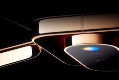 Google, Pixel 11 Pro (XL) modelindeki LED flaşını RGB LED'leri de içerecek şekilde genişletiyor.