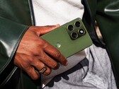 Motorola, yakında ürün yelpazesine kompakt bir Edge 70 Neo modelini ekleyecek gibi görünüyor.