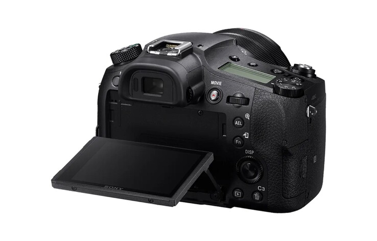 Sony RX10 V’nin tasarımının, burada gösterilen RX10 IV’ün tasarımından çok az farklı olduğu söyleniyor.